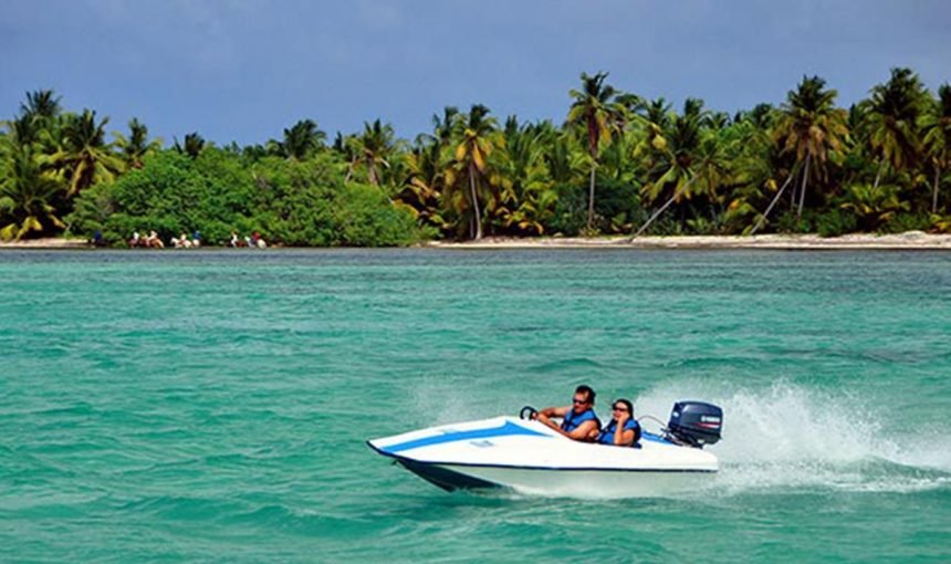 Speed Boat Tour in Punta Cana