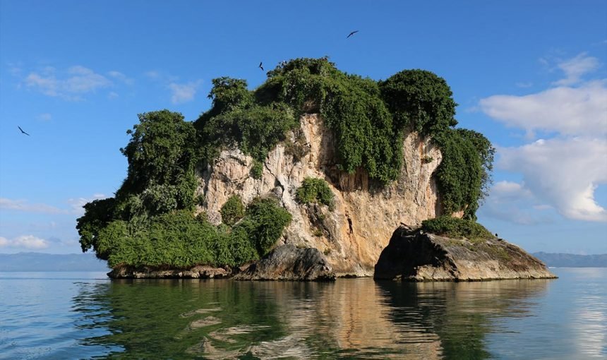 Los Haitises National Park Tour